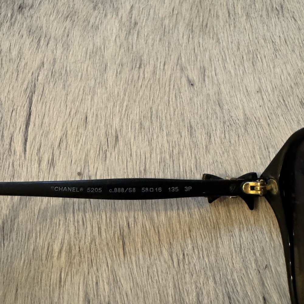 CHANEL 5205 Butterfly Sunglasses - Picture 4 of 16